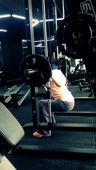 Коммерческий силовой тренажер / Тренажер со свободными весами / Тренажер для жима лежа на горизонтальной скамье